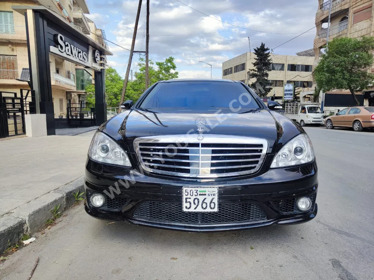 Mercedes-Benz  S-Class  500  2008  Automatic  230,000 km  8 Cylinder  RWD  Sedan  Black  Gasoline