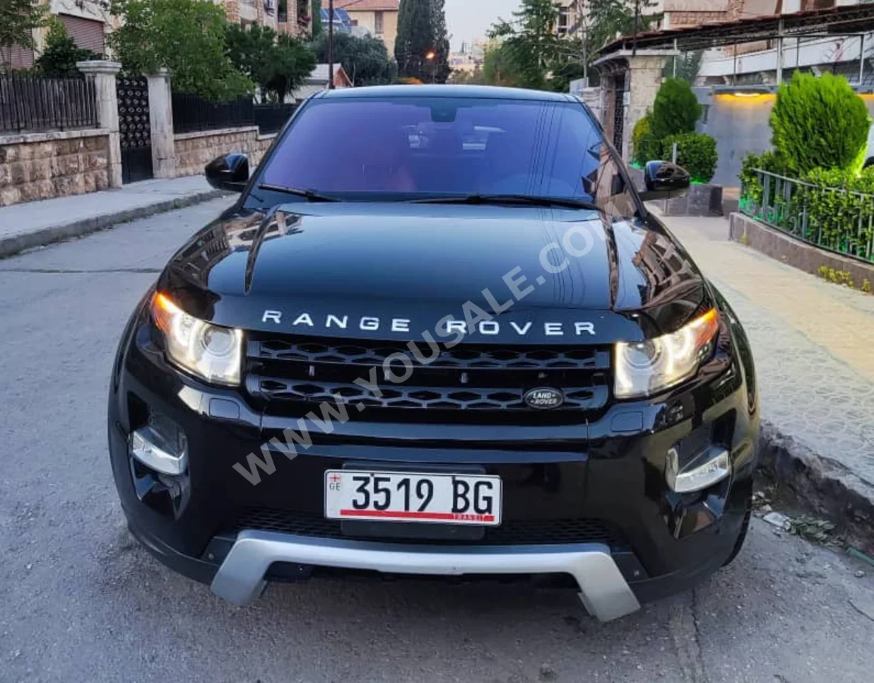 لاند روفر  أيفوك  2019  اتوماتيك  152,500 كم  4 سلندر  دفع رباعي  اس يو في  أسود  بنزين