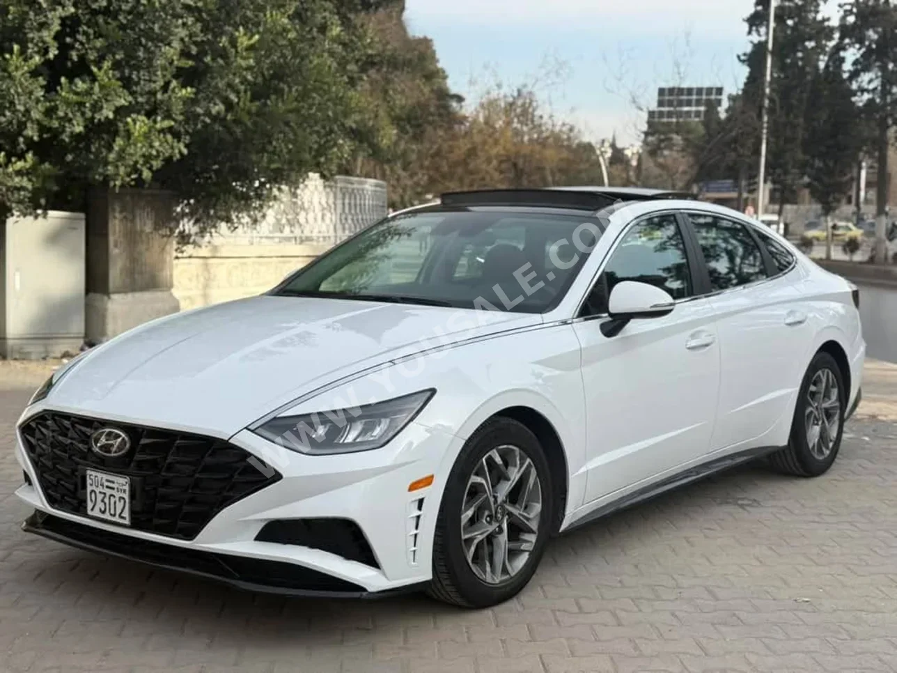 Hyundai  Sonata  2020  Automatic  39,000 km  4 Cylinder  FWD  SUV  White  Gasoline