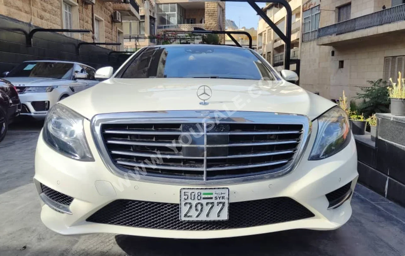 Mercedes-Benz  S-Class  500  2015  Automatic  85,000 km  8 Cylinder  RWD  Sedan  White  Gasoline