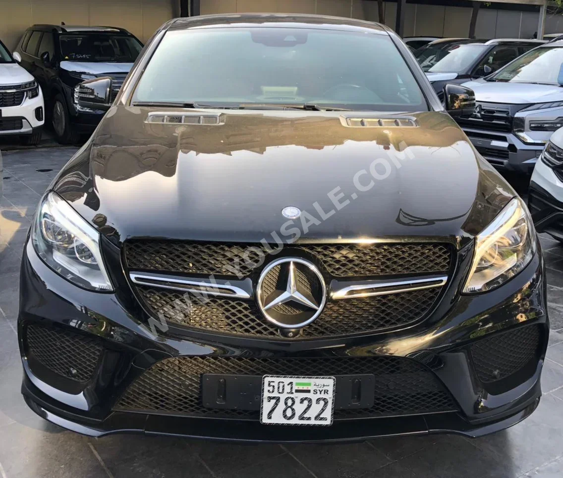 مرسيدس - بنز  جي ال اي  43 AMG  2017  اتوماتيك  127,000 كم  6 سلندر  دفع رباعي  اس يو في  أسود  بنزين