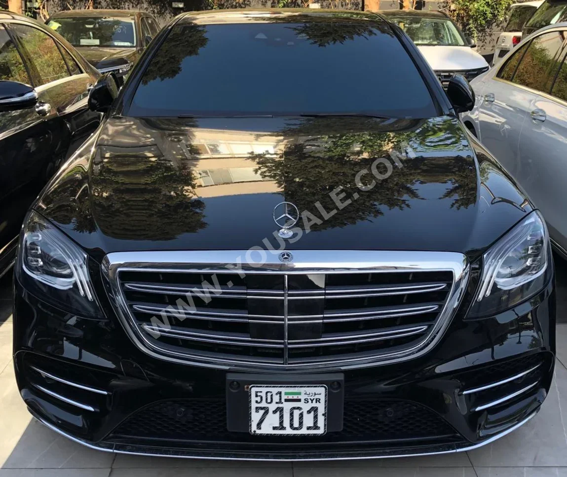 مرسيدس - بنز  560 S  2018  اتوماتيك  45,000 كم  8 سلندر  دفع رباعي  سيدان  أسود  بنزين