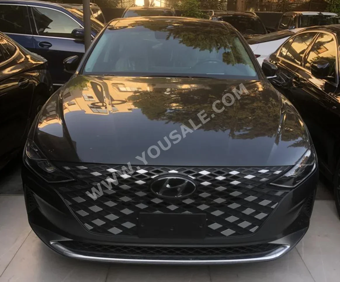 Hyundai  Azera  2025  Automatic  7,000 km  6 Cylinder  FWD  Sedan  Dark Gray  Gasoline