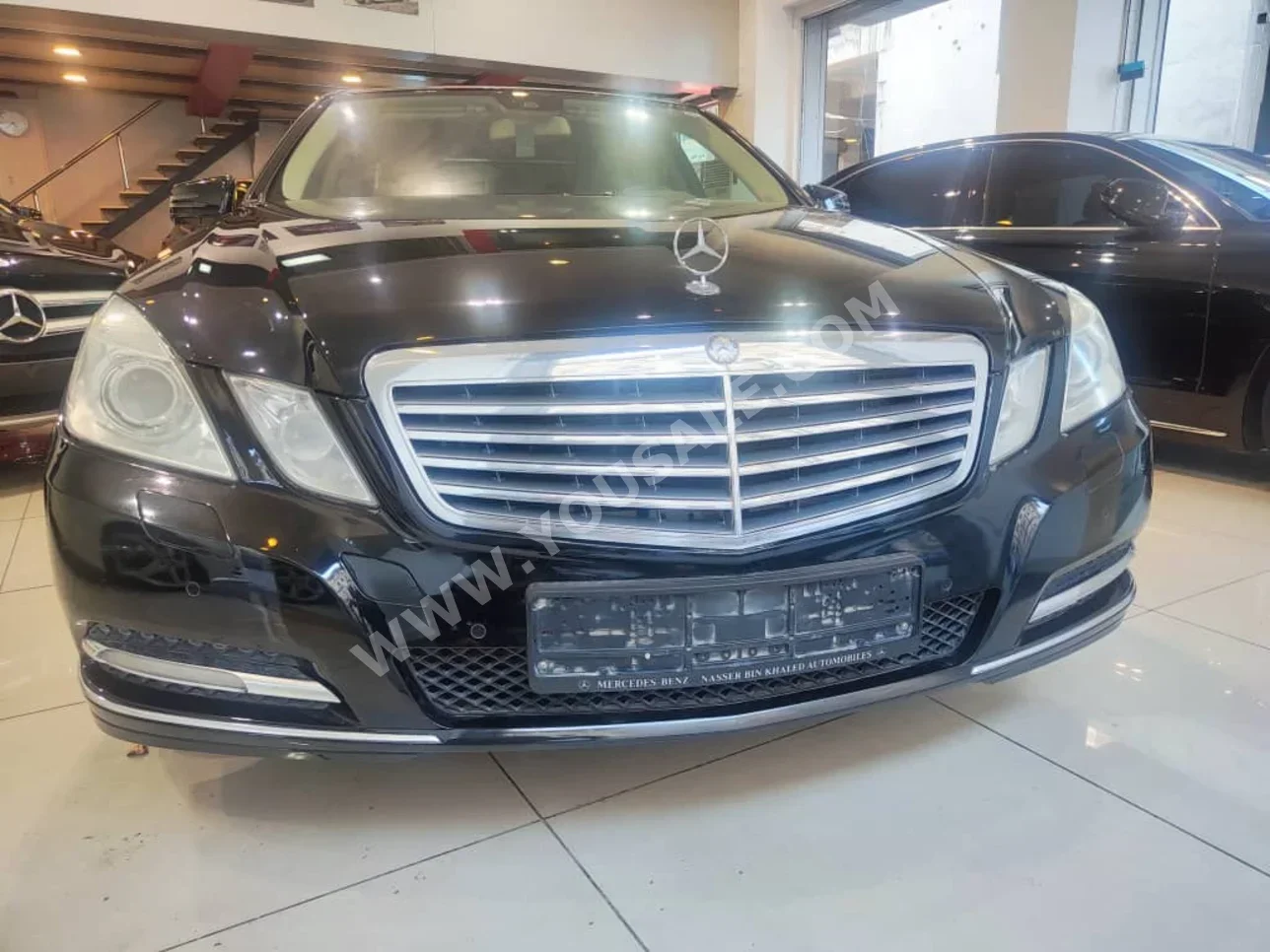 مرسيدس - بنز  اي - كلاس  200  2011  اتوماتيك  70,000 كم  4 سلندر  دفع خلفي  سيدان  أسود  بنزين