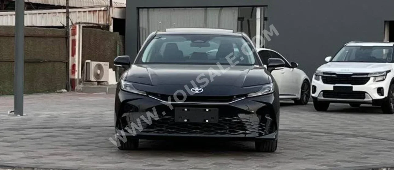 Toyota  Camry  HAYBRID  2025  Automatic  0 km  4 Cylinder  RWD  Sedan  Black  Gasoline