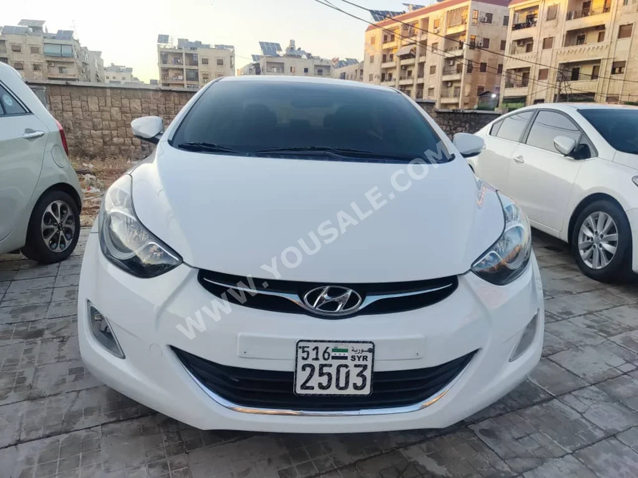 Hyundai  Avante  2011  Automatic  150,000 km  4 Cylinder  FWD  Sedan  White  Gasoline