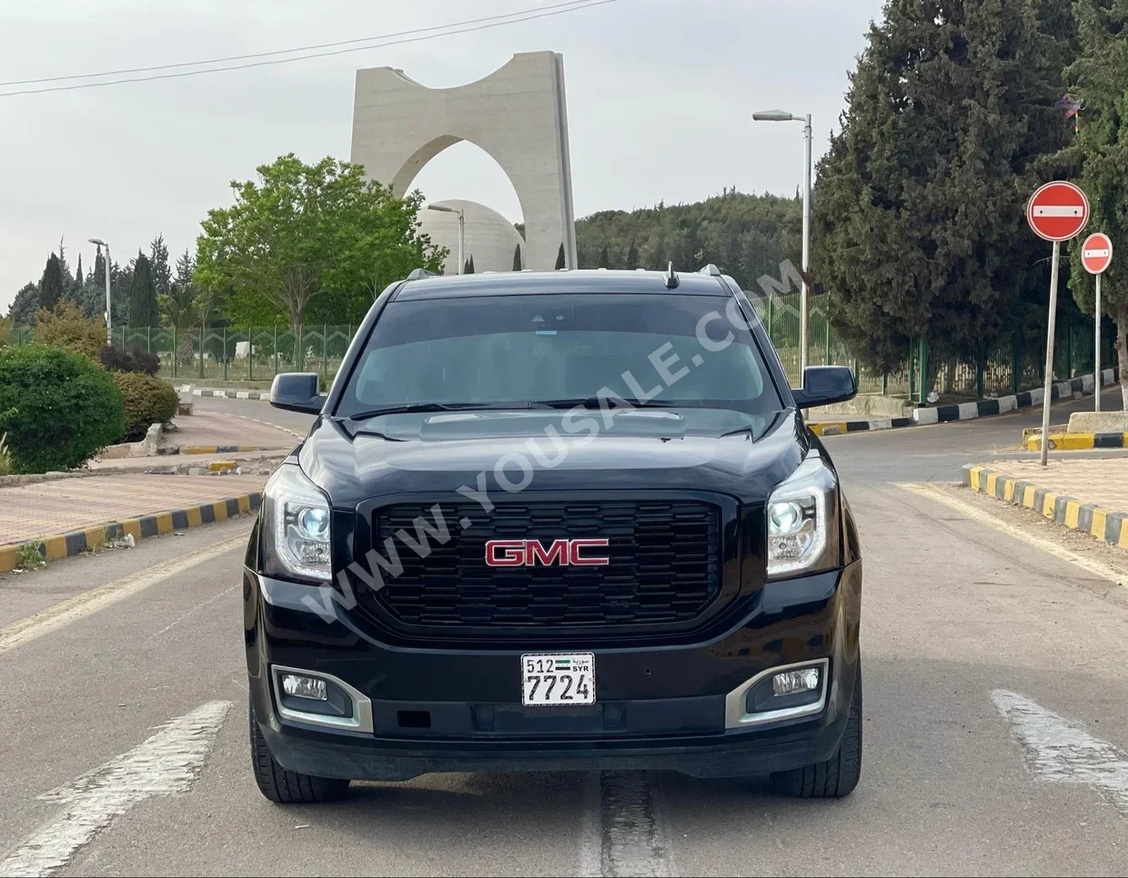 جي ام سي  يوكون  2019  اتوماتيك  117,000 كم  8 سلندر  دفع رباعي  اس يو في  أسود  بنزين