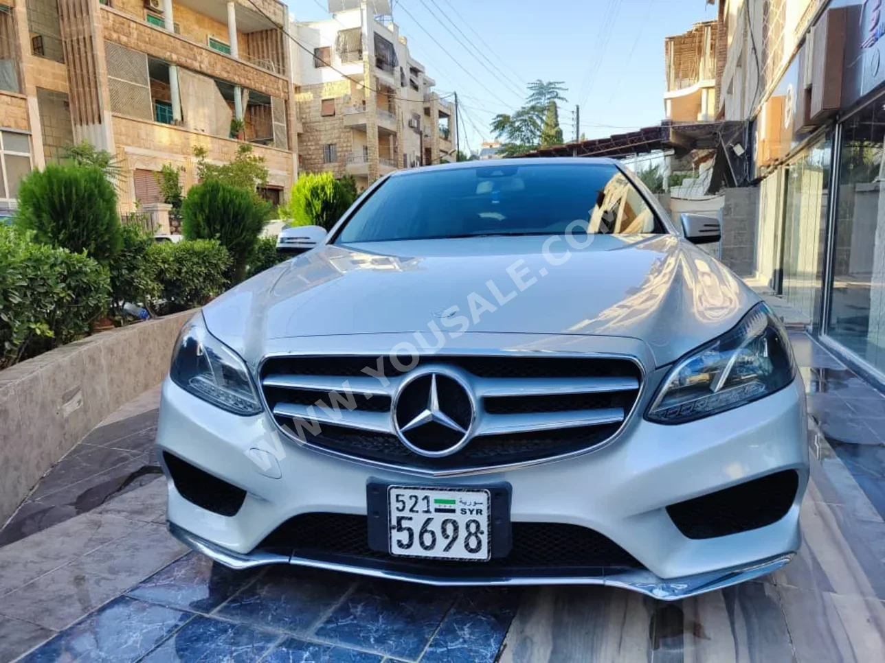 Mercedes-Benz  E-Class  350  2015  Automatic  124,000 km  6 Cylinder  RWD  Sedan  Silver  Gasoline