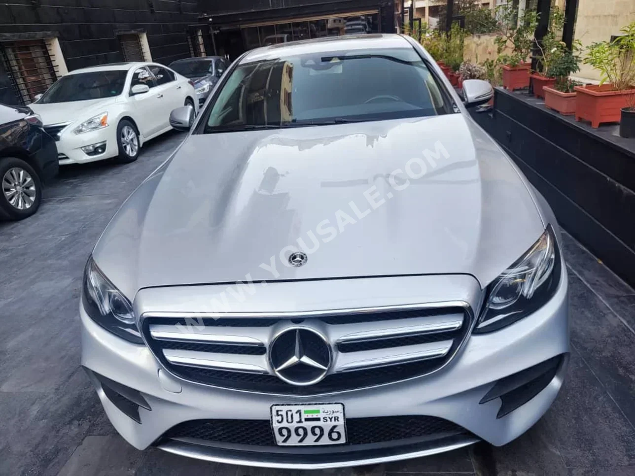 Mercedes-Benz  E-Class  220  2018  Automatic  152,500 km  6 Cylinder  RWD  Sedan  Silver  Diesel