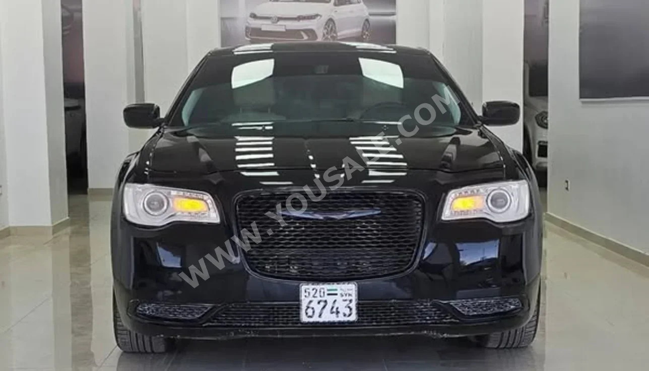 Chrysler  300C  2015  Automatic  115,000 km  6 Cylinder  RWD  Sedan  Black  Gasoline