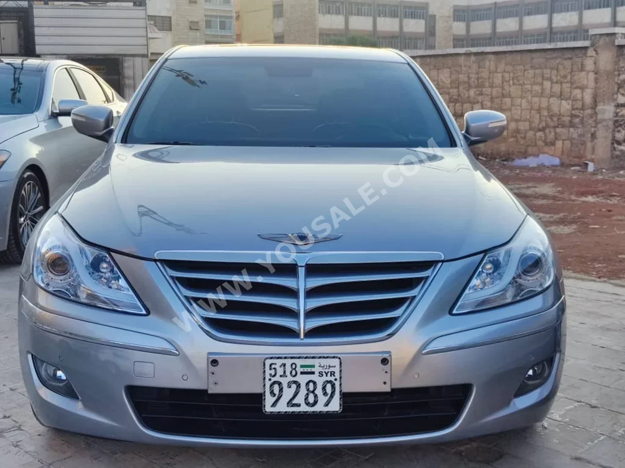 Hyundai  Genesis  2012  Automatic  170,000 km  6 Cylinder  RWD  Sedan  Silver  Gasoline