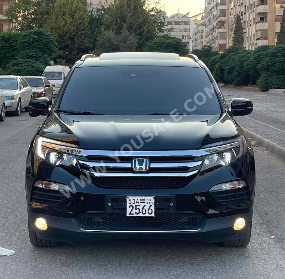 Honda  Pilot  2017  Automatic  87,000 km  6 Cylinder  4WD  SUV  Black  Gasoline