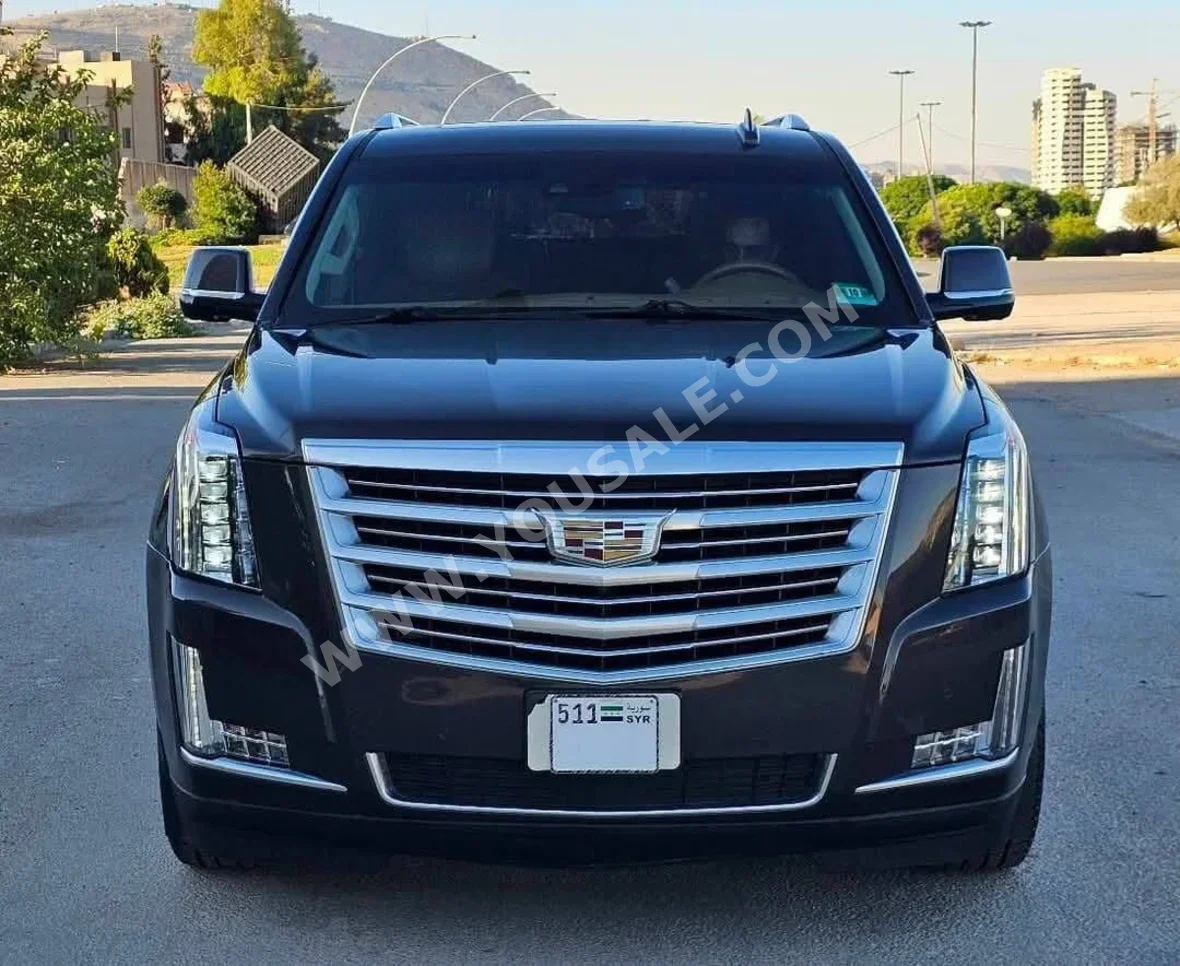 Cadillac  Escalade  2016  Automatic  160,000 km  8 Cylinder  4WD  SUV  Black  Gasoline