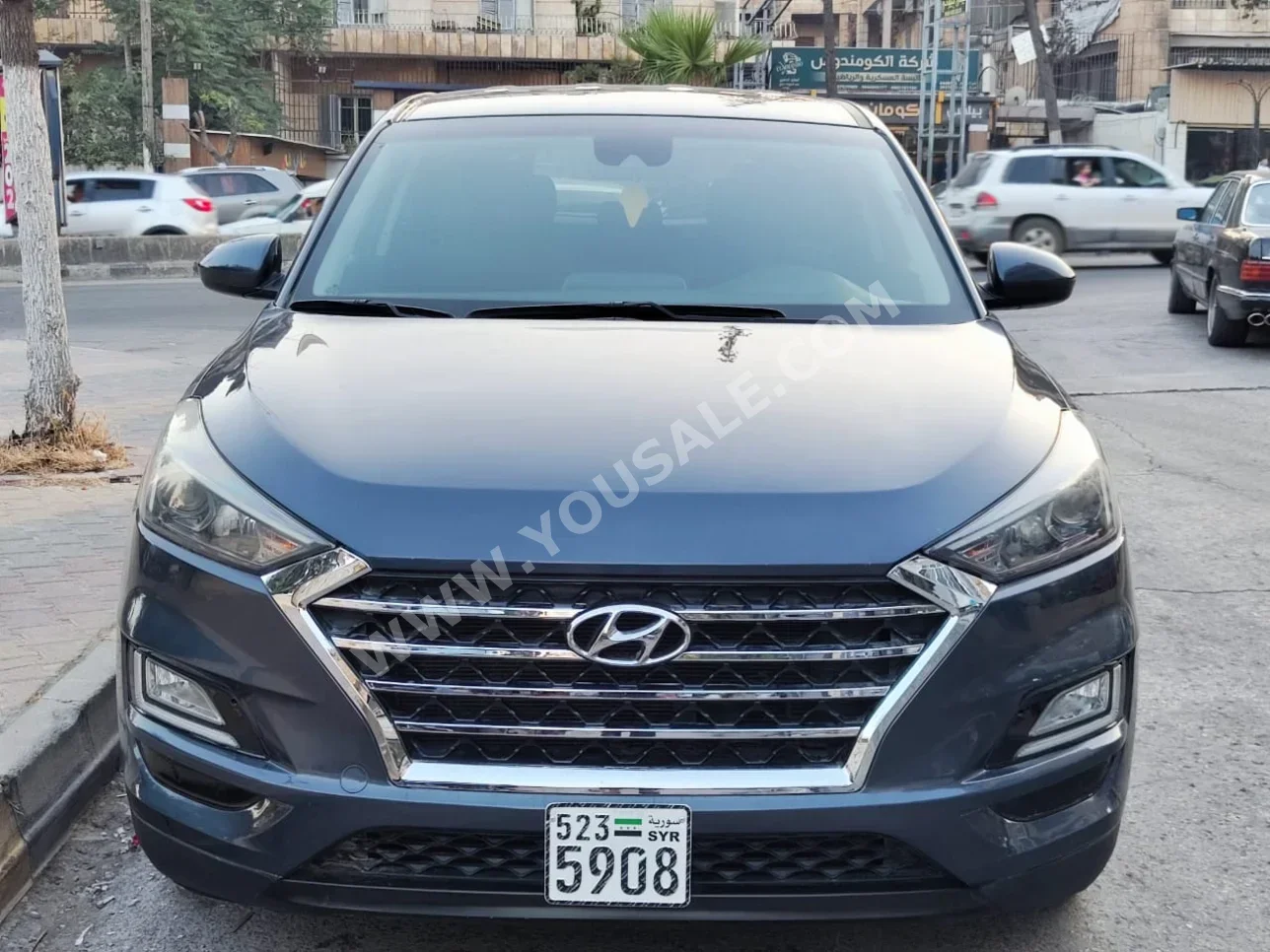 Hyundai  Tucson  2019  Automatic  140,000 km  4 Cylinder  Hyundai  SUV  Dark Gray  Gasoline