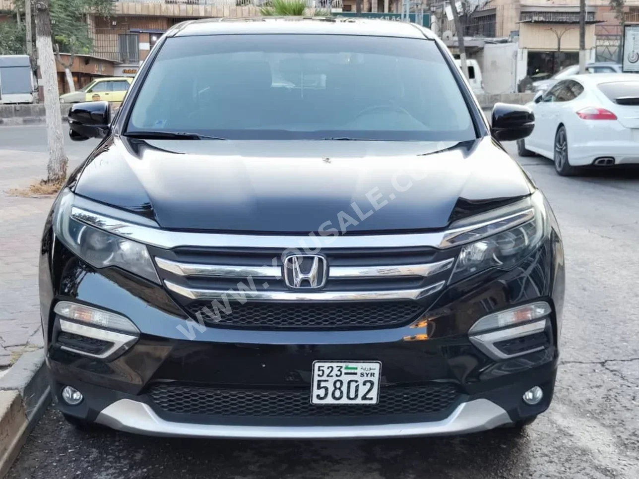 Honda  Pilot  2017  Automatic  105,000 km  6 Cylinder  4WD  SUV  Black  Gasoline