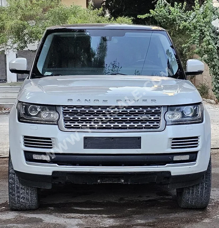Land Rover  Range Rover  Vogue  2014  Automatic  167,000 km  6 Cylinder  4WD  SUV  White  Gasoline