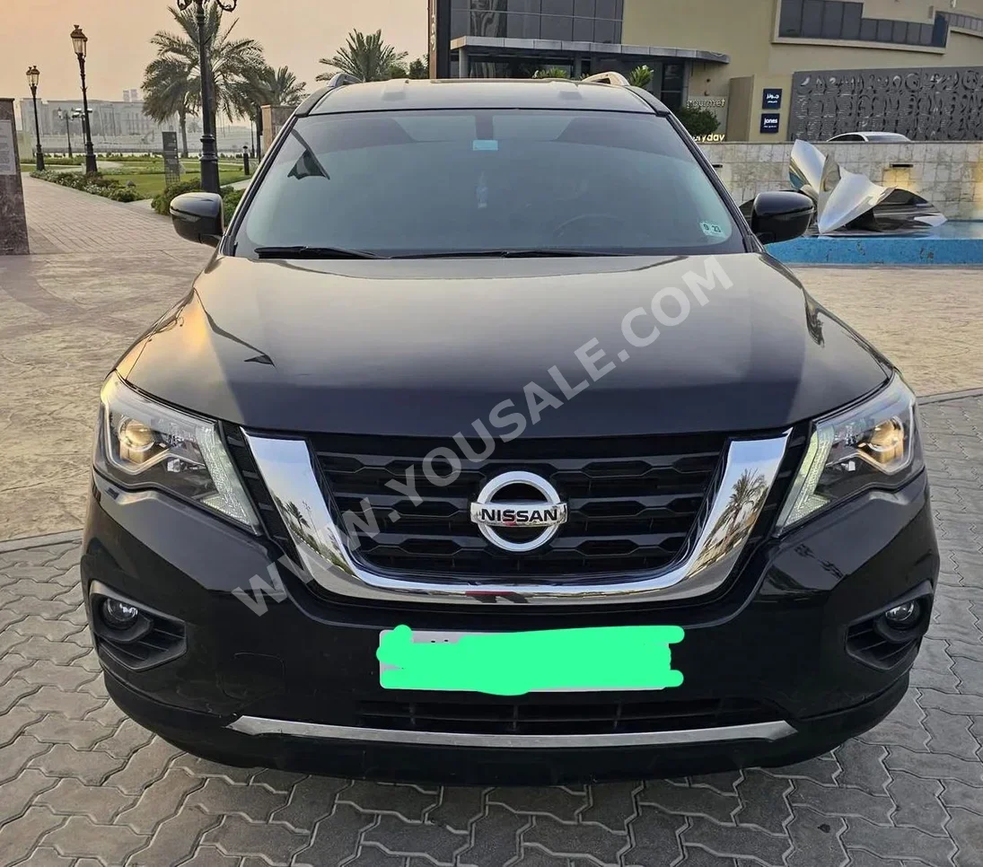 نيسان  باثفايندر  2018  اتوماتيك  54,000 كم  6 سلندر  دفع رباعي  اس يو في  أسود  بنزين