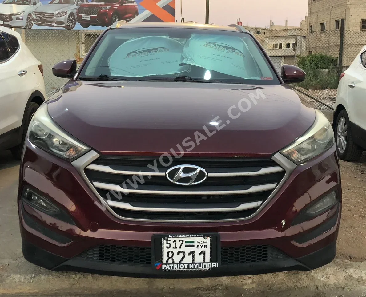 Hyundai  Tucson  2017  Automatic  101,000 km  4 Cylinder  4WD  SUV  Red  Gasoline
