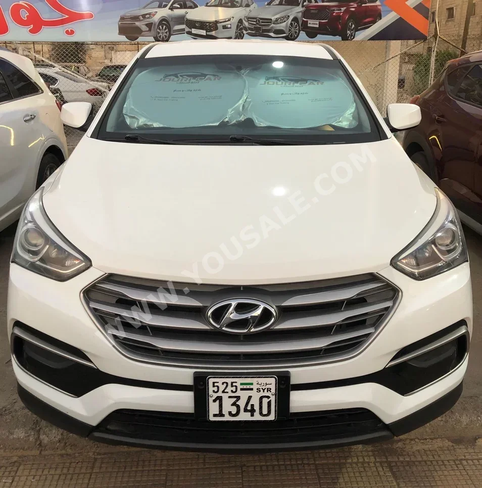 Hyundai  Santa Fe  2017  Automatic  125,000 km  6 Cylinder  4WD  SUV  White  Gasoline