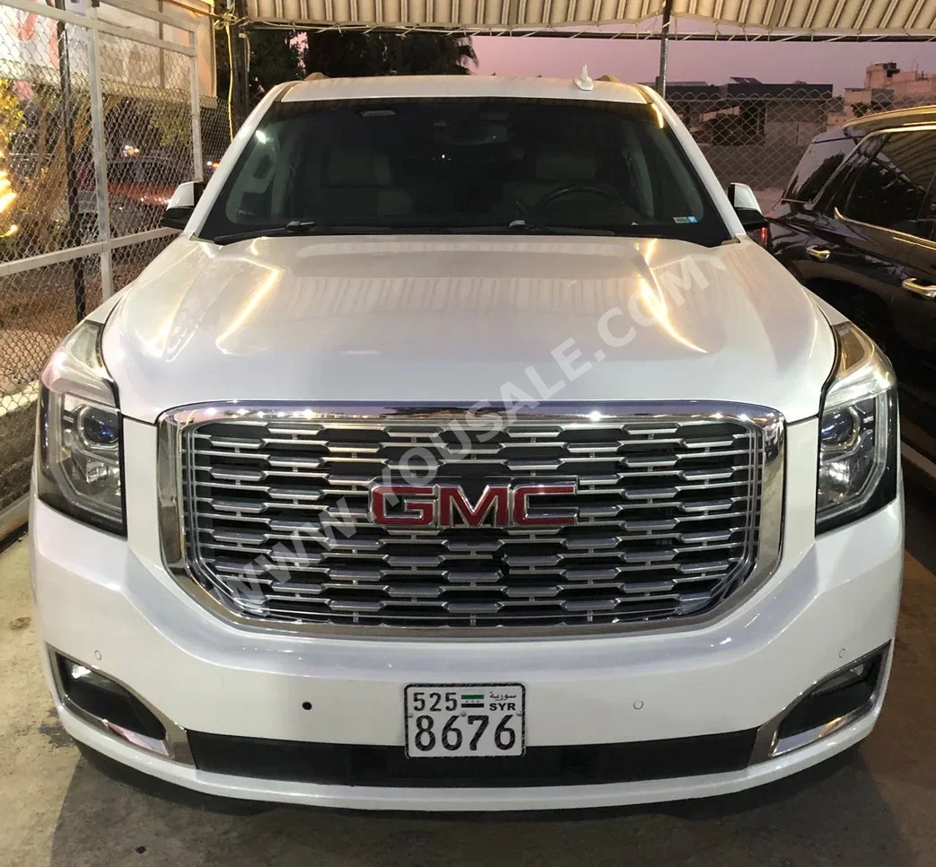 GMC  Yukon  SLT  2018  Automatic  176,000 km  8 Cylinder  4WD  SUV  White  Gasoline