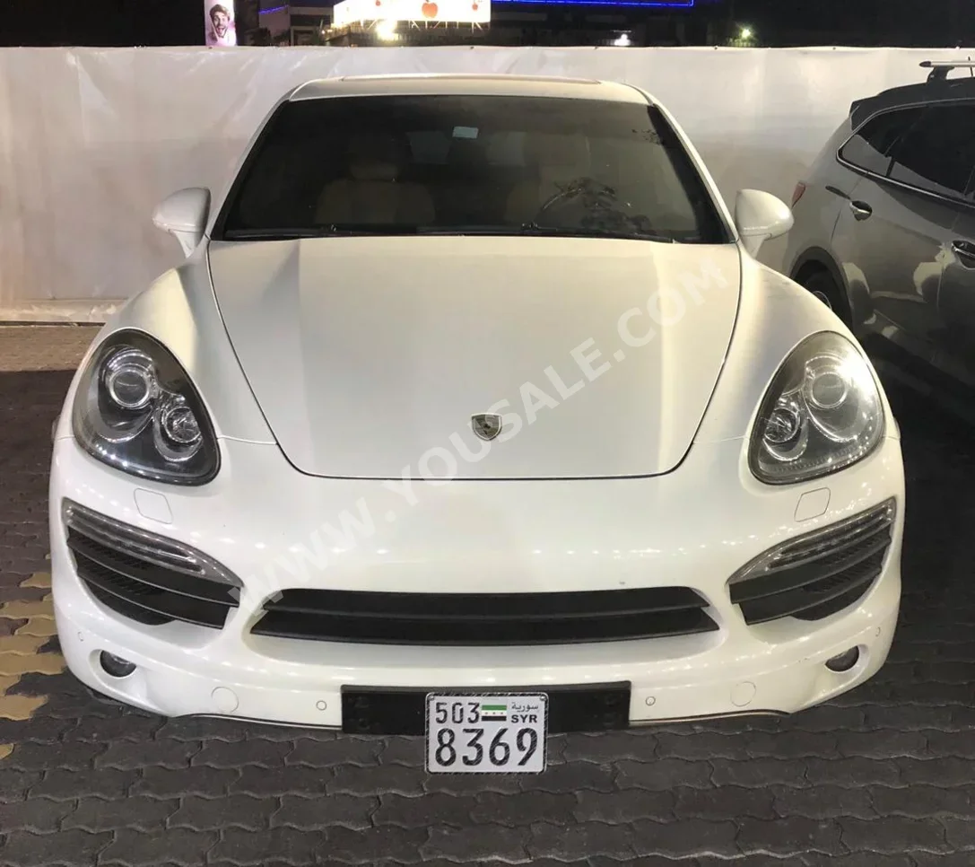 Porsche  Cayenne  S  2011  Automatic  116,000 km  8 Cylinder  4WD  SUV  White  Gasoline