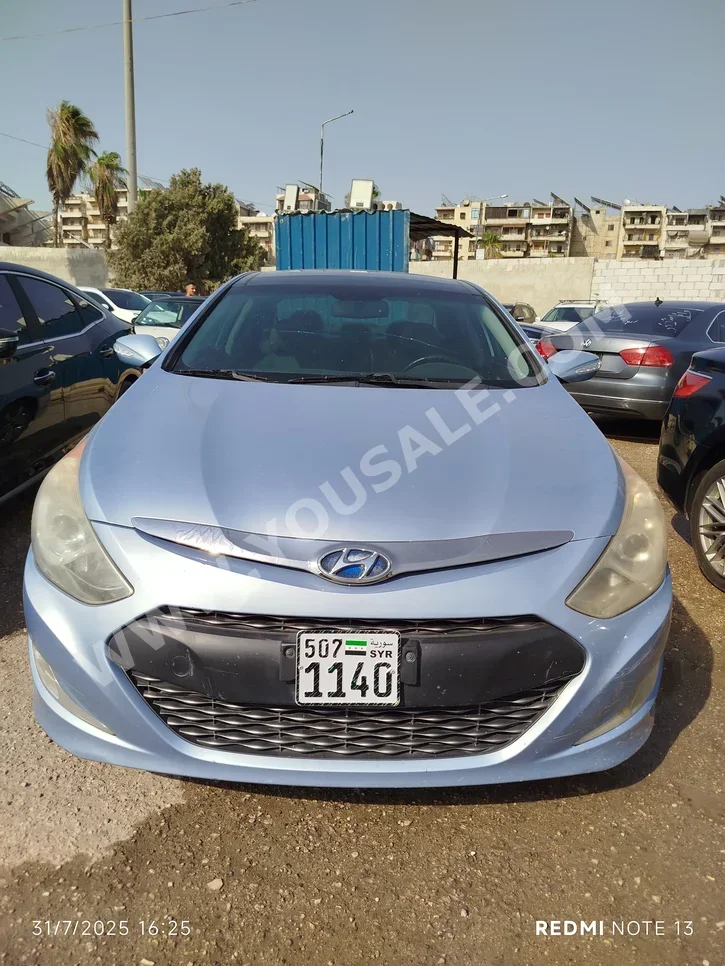 Hyundai Sonata 2013 Automatic 113,000 km 4 Cylinder FWD Sedan Sky Blue Hybrid