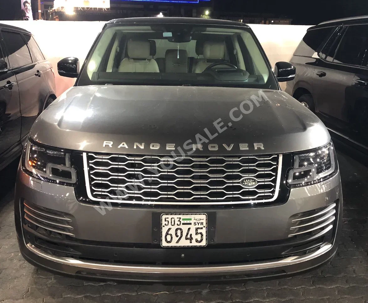 Land Rover  Range Rover  HSE  2015  Automatic  60,000 km  6 Cylinder  4WD  SUV  Gray  Gasoline