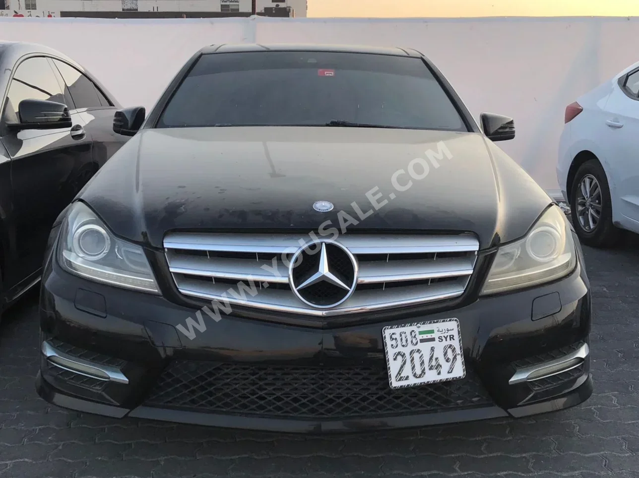 Mercedes-Benz  C-Class  200  2014  Automatic  140,000 km  4 Cylinder  RWD  Sedan  Black  Gasoline