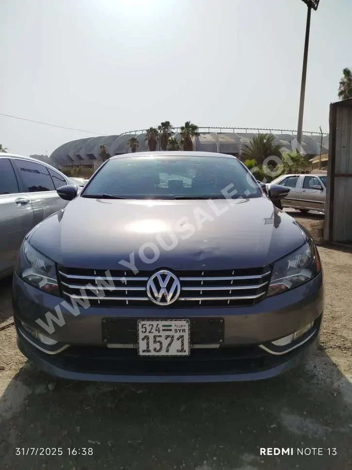 Volkswagen  Passat  2015  Automatic  212,788 km  4 Cylinder  FWD  Sedan  Dark Gray  Diesel