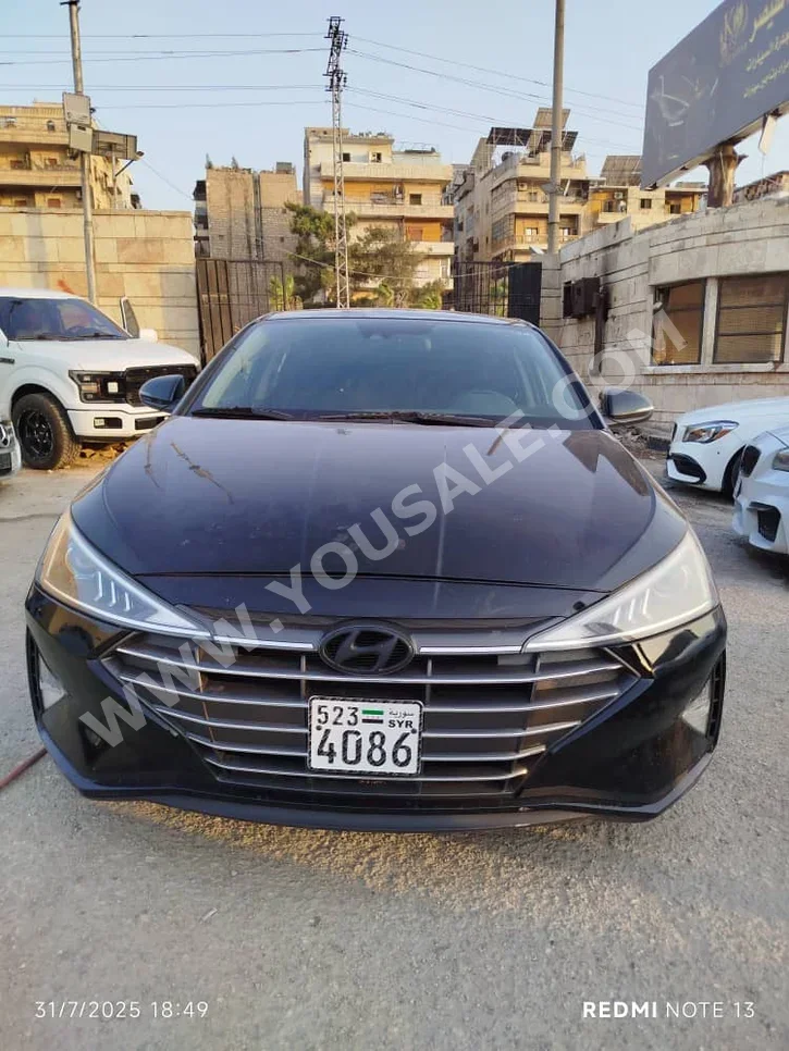 Hyundai  Elantra  2019  Automatic  212,000 km  4 Cylinder  FWD  Sedan  Black  Gasoline