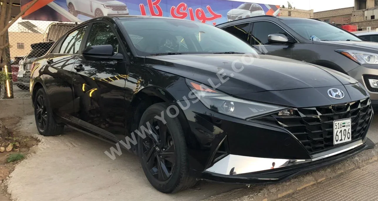 Hyundai Elantra 2023 Automatic 66,000 km 4 Cylinder FWD Sedan Black Gasoline