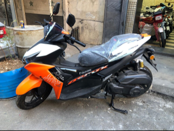 N max  Aerox -  2025 - Color Orange -  Warranty