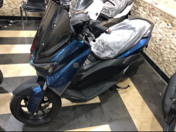 N max  Aerox -  2025 - Color Blue -  Warranty