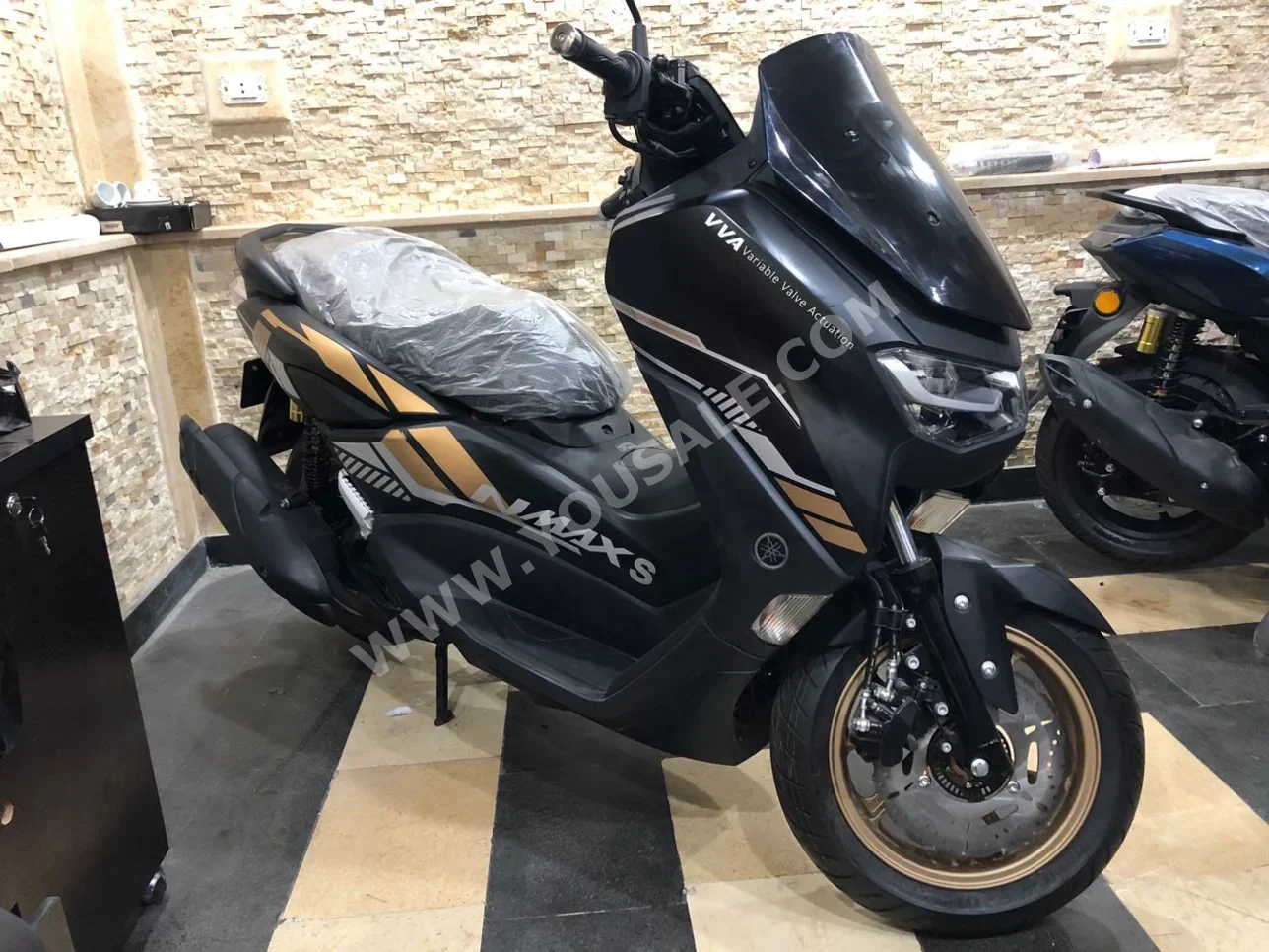 Yamaha Aerox - 2025 - Color Black - Warranty