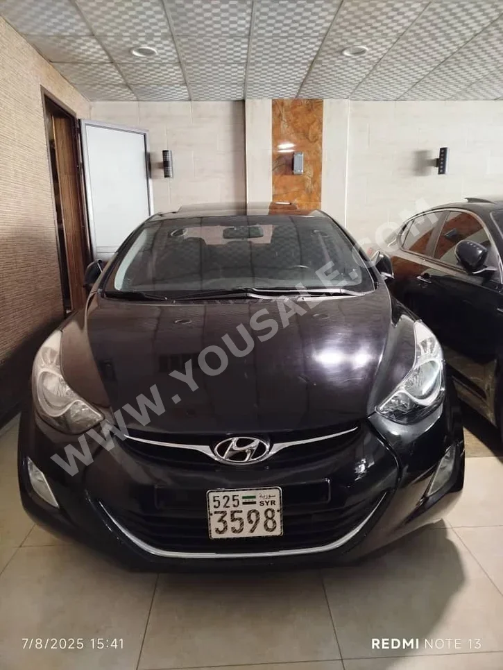 Hyundai Avante 2013 Automatic 84,000 km 4 Cylinder FWD Sedan Black Gasoline