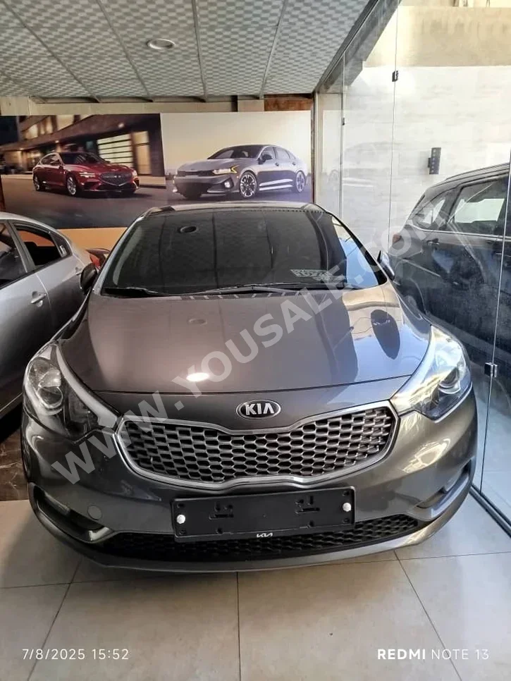 Kia K3 2013 Automatic 140,000 km 4 Cylinder FWD Sedan Dark Gray Gasoline