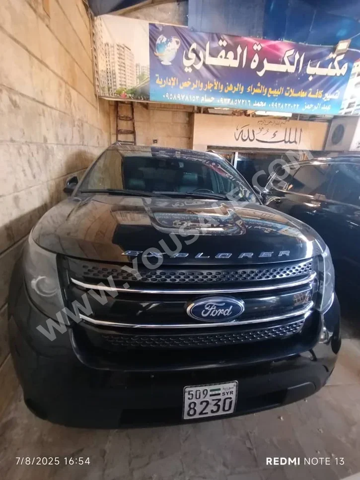 Ford Explorer Limited 2014 Automatic 180,000 km 6 Cylinder 4WD SUV Black Gasoline
