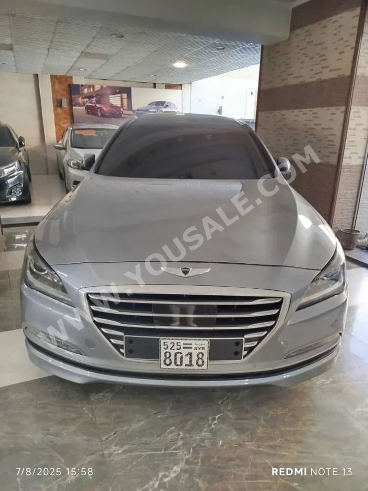 Hyundai Genesis 2014 Automatic 160,000 km 6 Cylinder FWD Sedan Silver Gasoline
