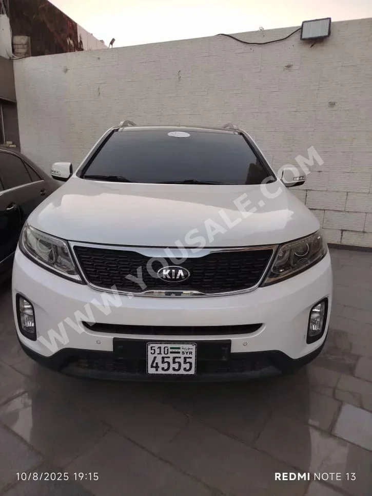Kia  Sorento  2013  Automatic  137,000 km  4 Cylinder  4WD  SUV  White  Diesel