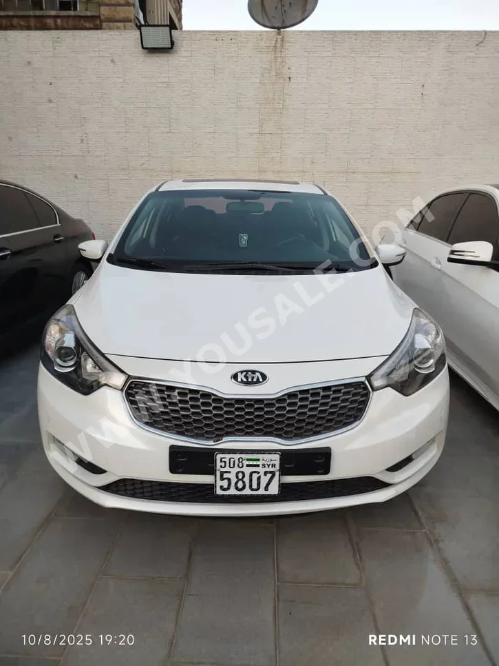 Kia K3 2013 Automatic 127,000 km 4 Cylinder FWD Sedan White Gasoline