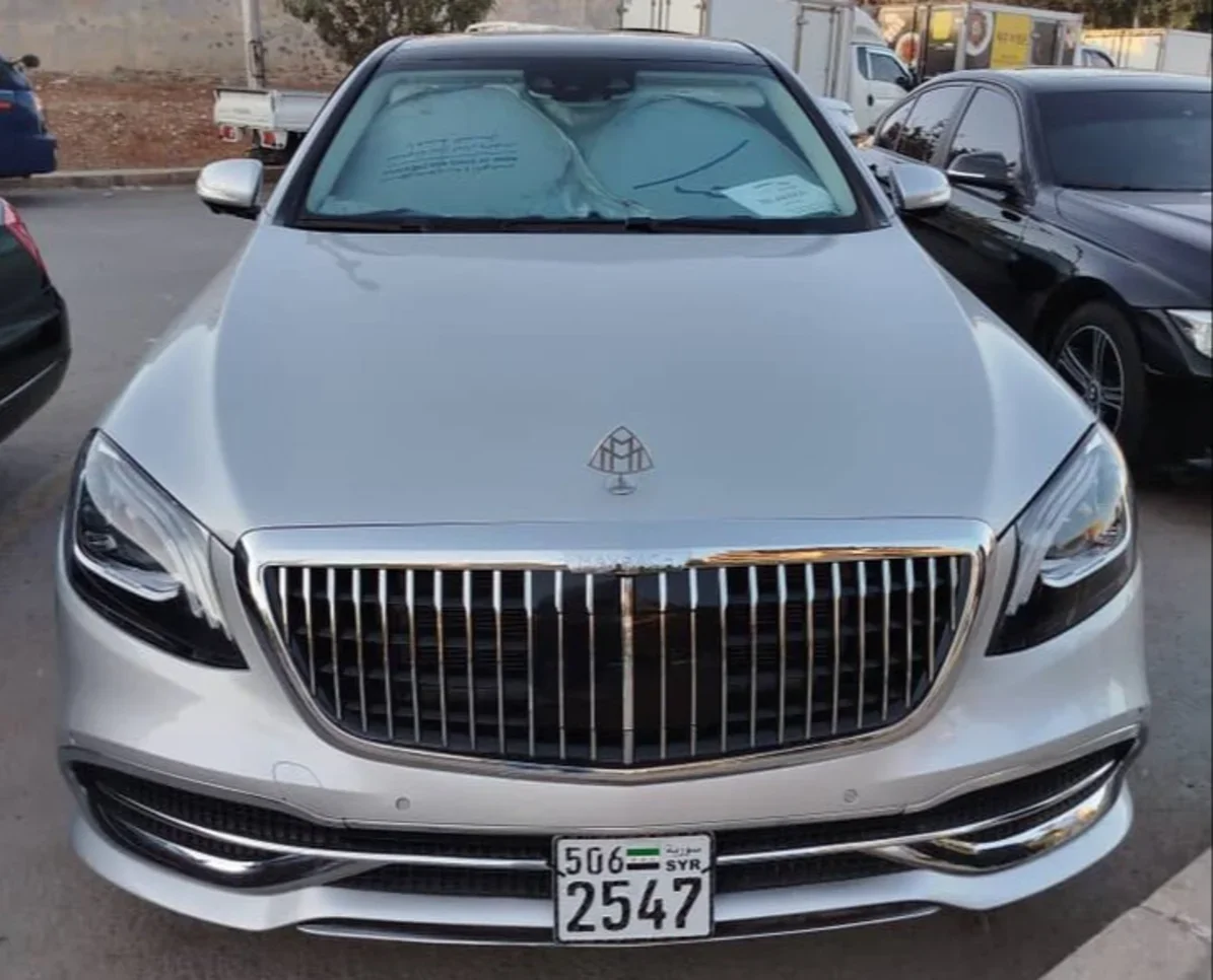 Mercedes-Benz Maybach S 550 2014 Automatic 175,000 km 8 Cylinder 4WD Sedan Silver Gasoline