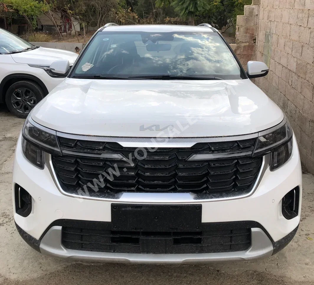 Kia Seltos 2025 Automatic 0 km 4 Cylinder 4WD SUV White Gasoline