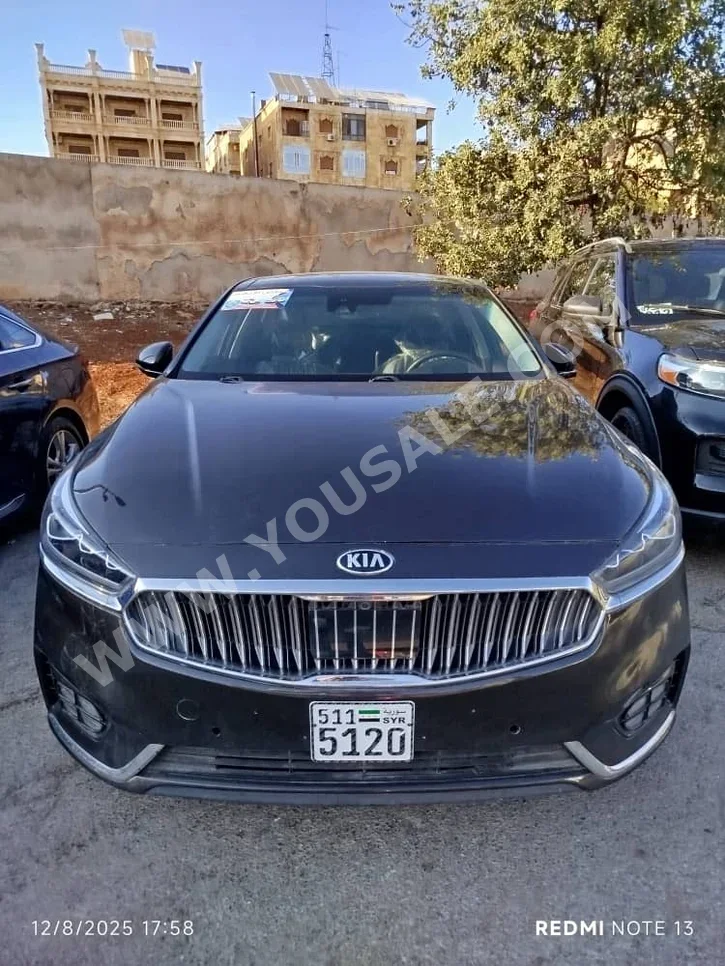 Kia  Cadenza  2017  Automatic  150,000 km  4 Cylinder  FWD  Sedan  Black  Gasoline