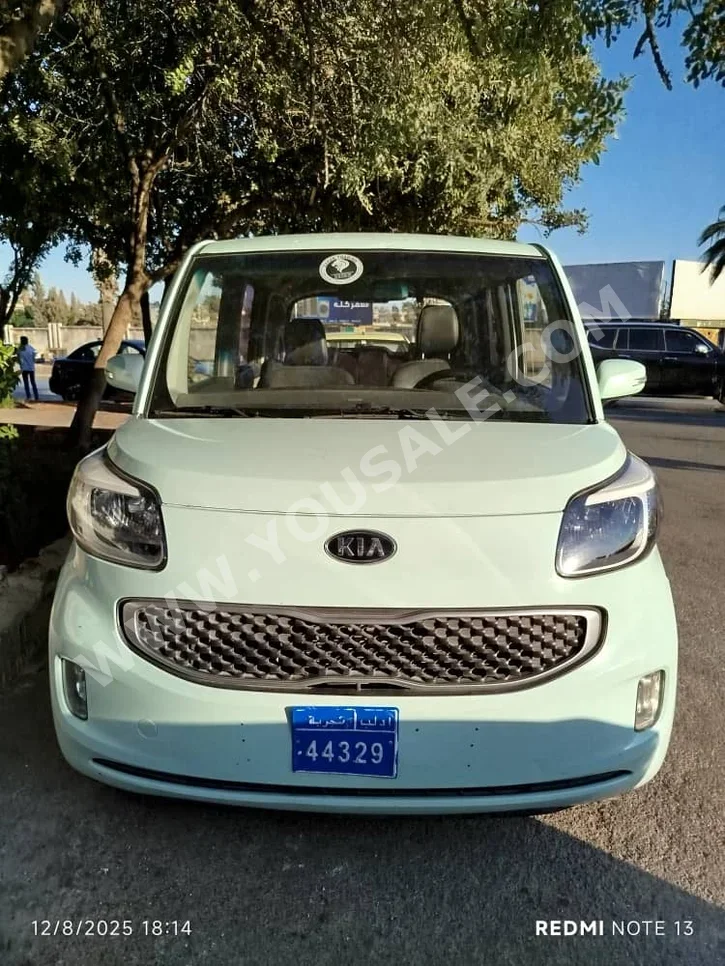 Kia Ray 2012 Automatic 90,000 km 3 Cylinder FWD Hatchback Light Green Gasoline