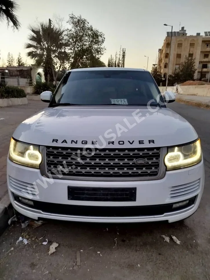 Land Rover Range Rover HSE 2016 Automatic 180,000 km 8 Cylinder 4WD SUV White Gasoline