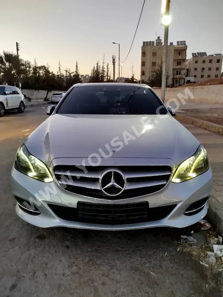 Mercedes-Benz E-Class 350 2014 Automatic 120,000 km 6 Cylinder 4WD Sedan Silver Gasoline