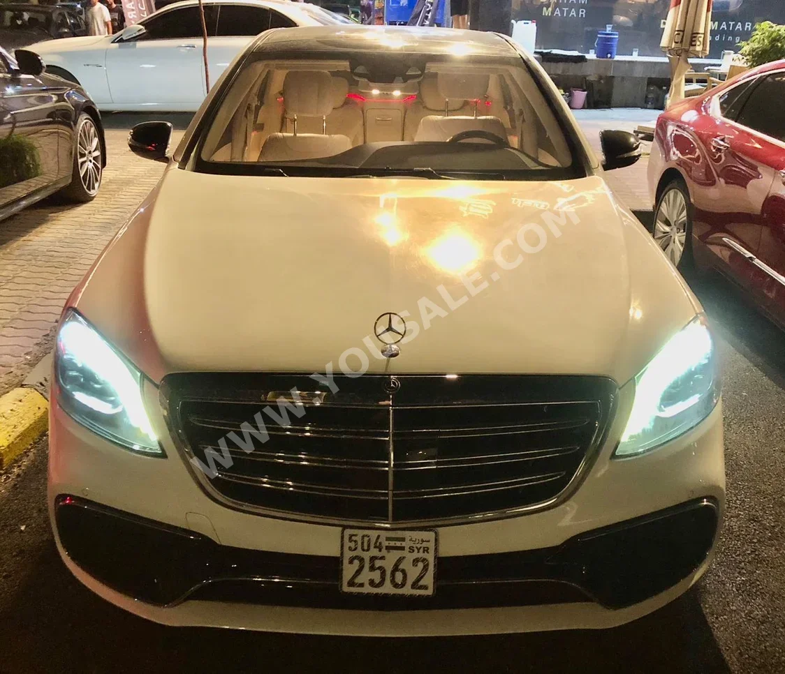Mercedes-Benz S-Class 550 2017 Automatic 110,000 km 4 Cylinder RWD Sedan White Gasoline