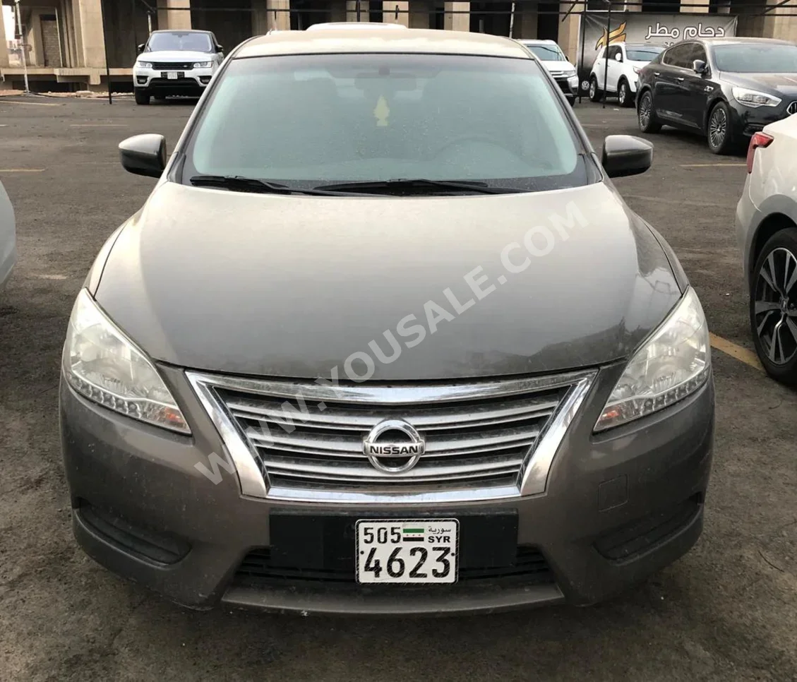 Nissan  Sentra  2020  Automatic  135,000 km  4 Cylinder  FWD  Sedan  Gray  Gasoline