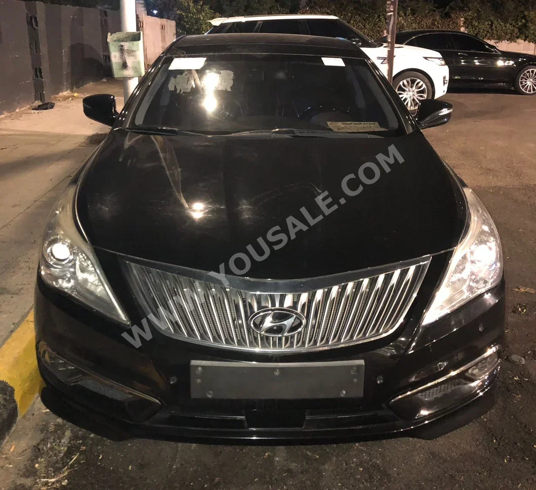 Hyundai Azera 2015 Automatic 180,000 km 6 Cylinder FWD Sedan Black Gasoline