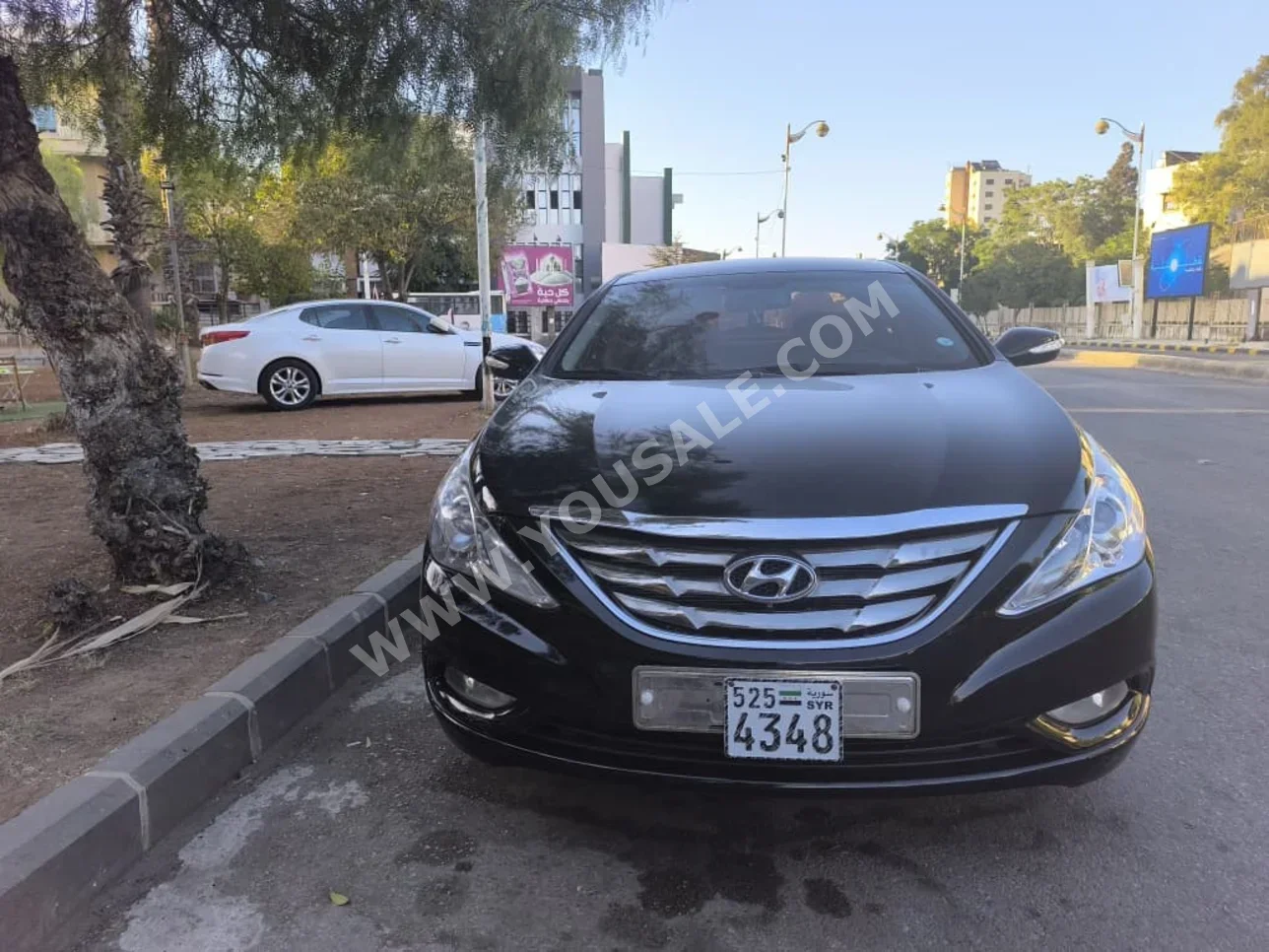 Hyundai Sonata 2010 Automatic 170,000 km 4 Cylinder FWD Sedan Black Gasoline